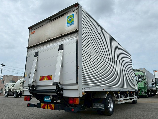 Hino Ranger 9