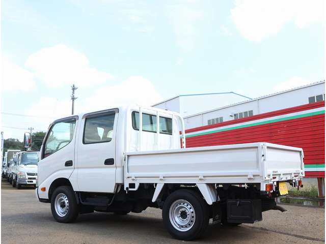 Toyota Toyoace 11