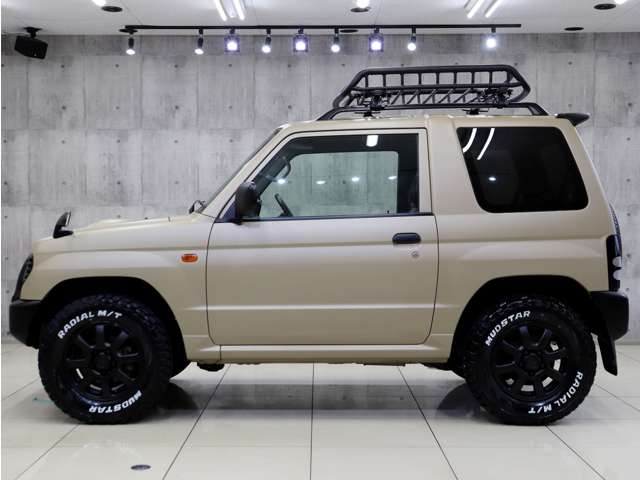Mitsubishi Pajero Mini 11