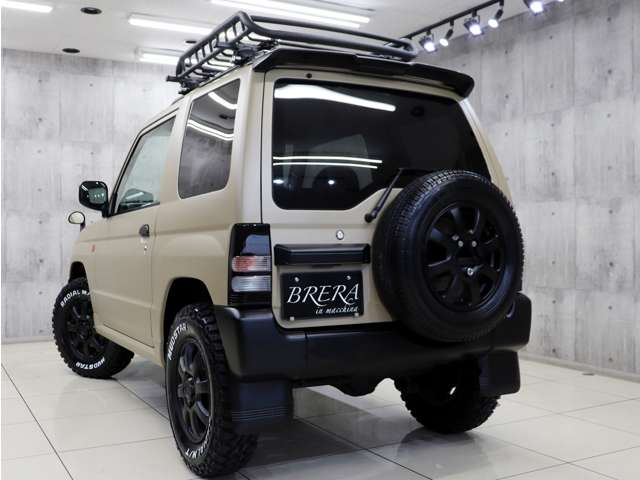 Mitsubishi Pajero Mini 8