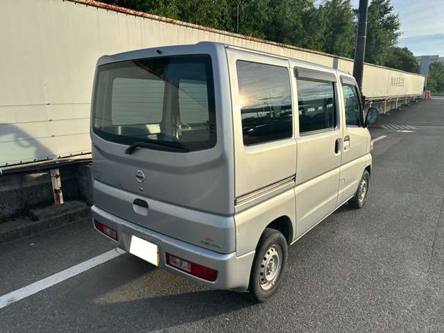 Nissan NV100 Clipper 4