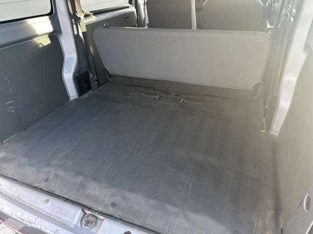 Nissan NV100 Clipper 8