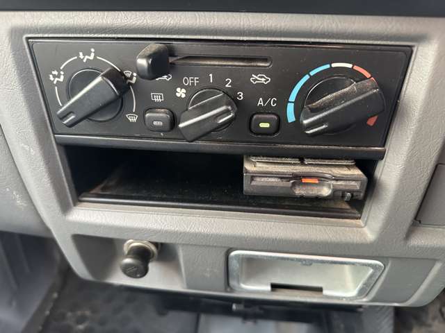 Nissan NV100 Clipper 9