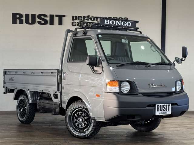 Mazda Bongo Truck 10
