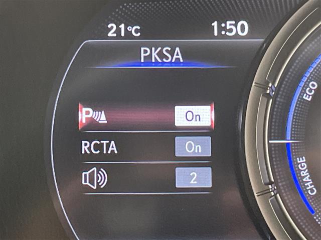 Lexus UX 6