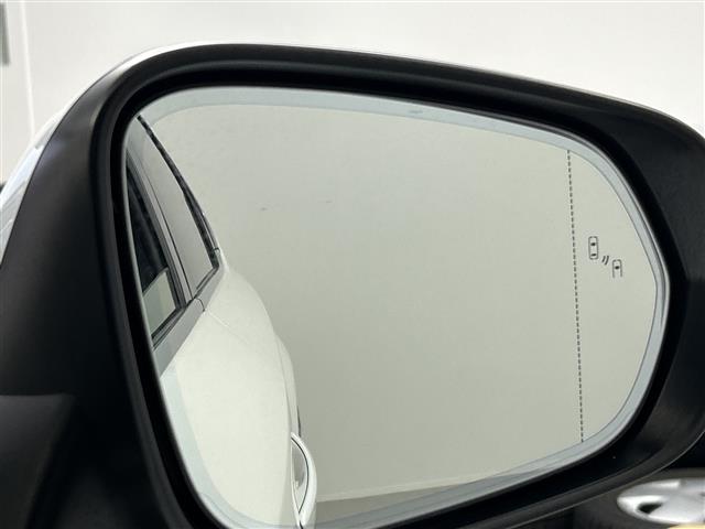 Lexus NX 7