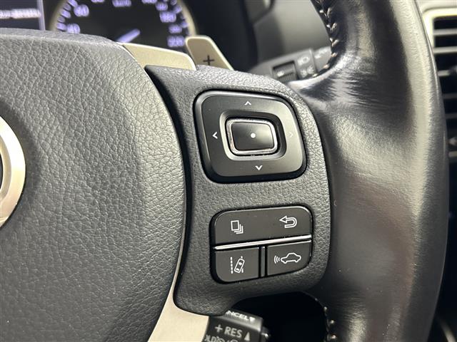 Lexus NX 8