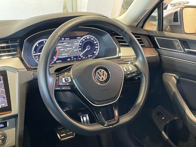 Volkswagen Passat Alltrack 9