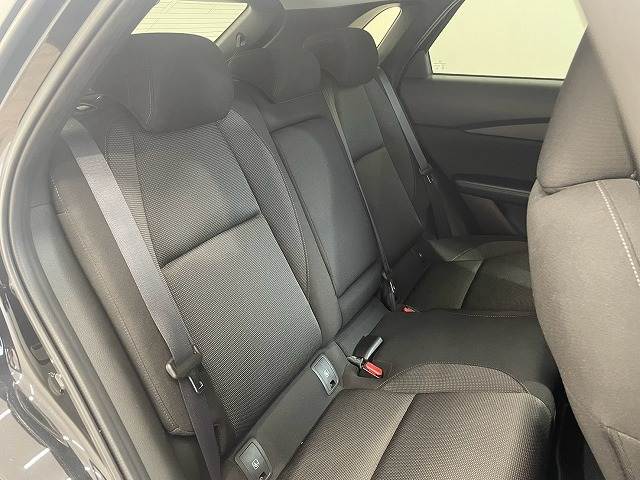 Mazda CX-30 12