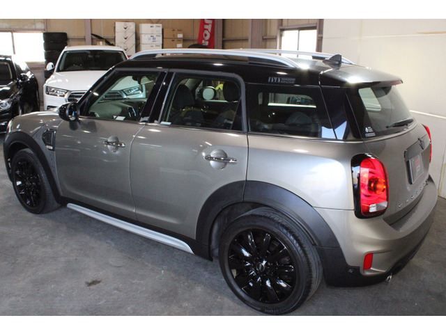 MINI Crossover 5
