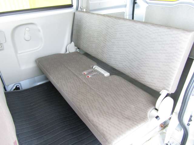 Nissan NV100 Clipper 8