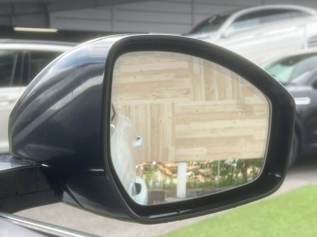 Jaguar F-Pace 9