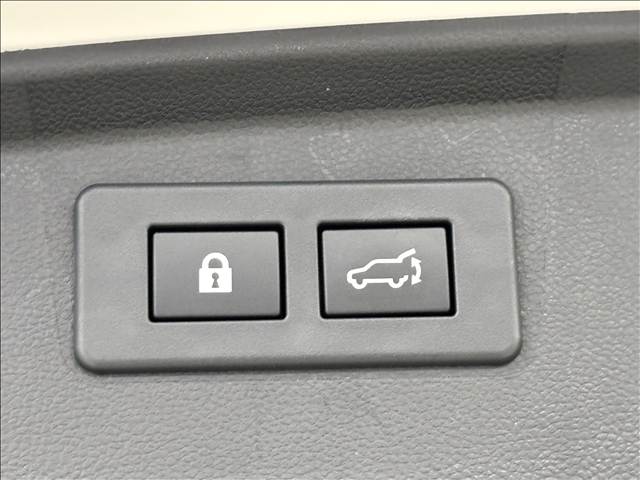 Subaru Legacy Outback 8