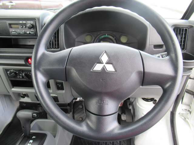 Mitsubishi Minicab MiEV 7