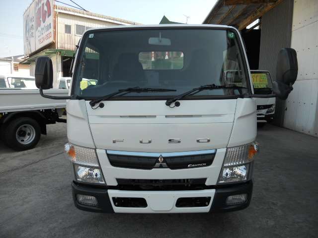 Mitsubishi Fuso Canter 3