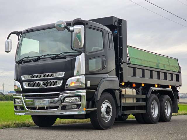 Mitsubishi Fuso Super Great 2