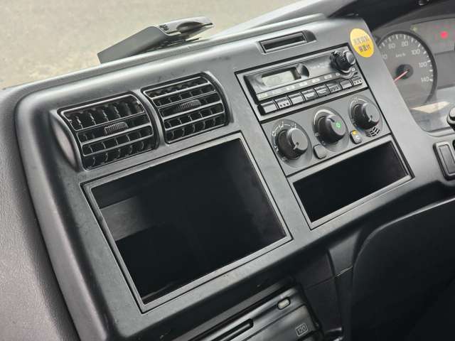 Mitsubishi Fuso Super Great 9