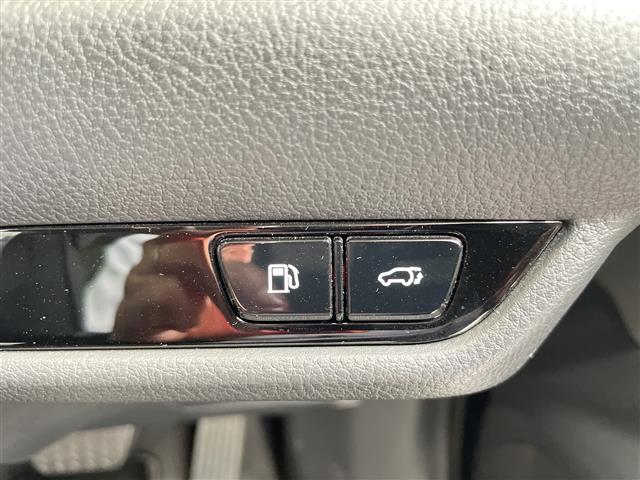Lexus NX 10