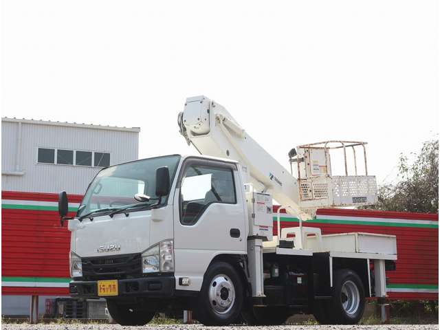 Isuzu Elf 5