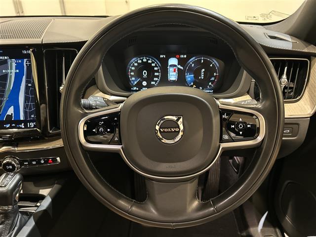 Volvo XC60 11