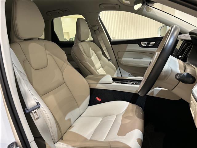 Volvo XC60 5