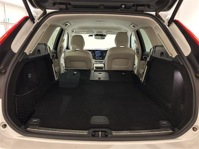 Volvo XC60 10