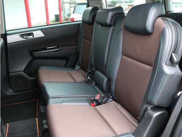 Subaru Exiga Crossover7 11