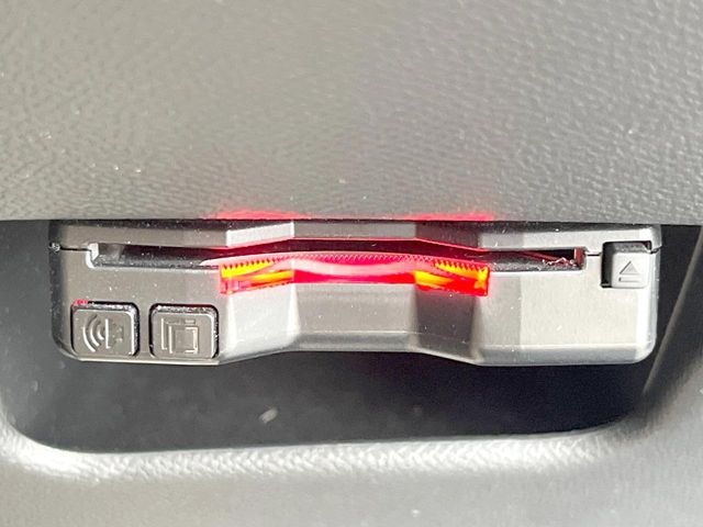 Peugeot SUV 2008 7