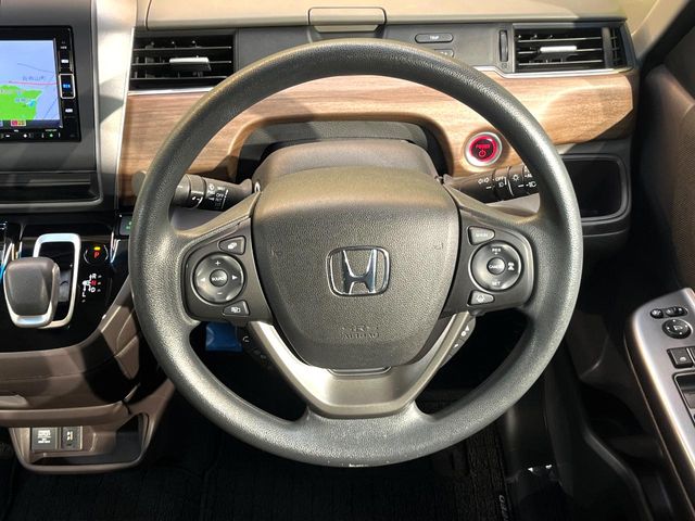 Honda Freed 12