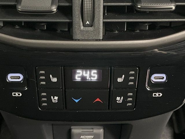 Lexus RX 6