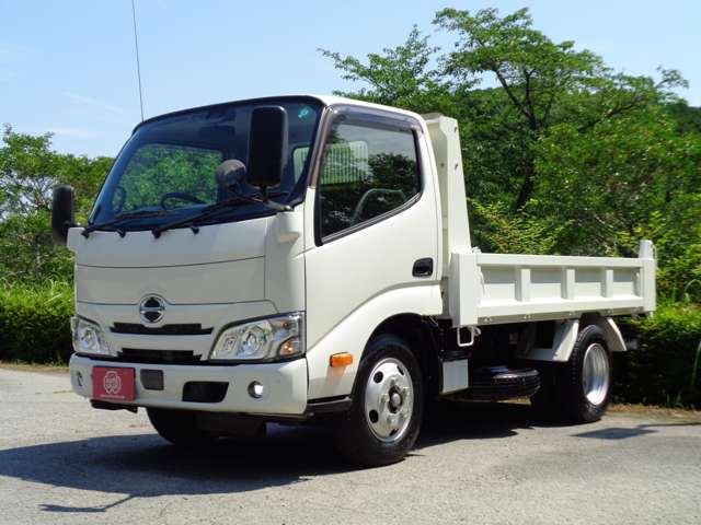 Hino Dutro 5