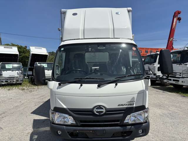 Hino Dutro 2