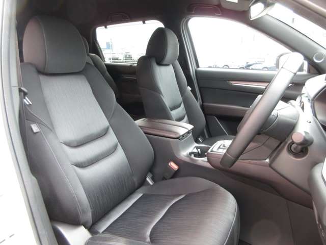 Mazda CX-8 10