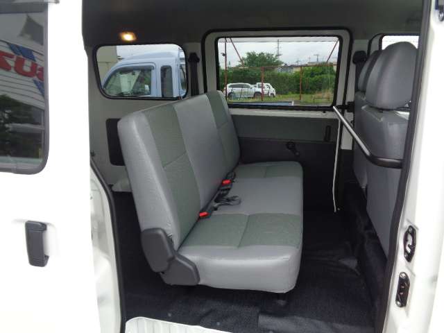 Toyota Town Ace Van 12