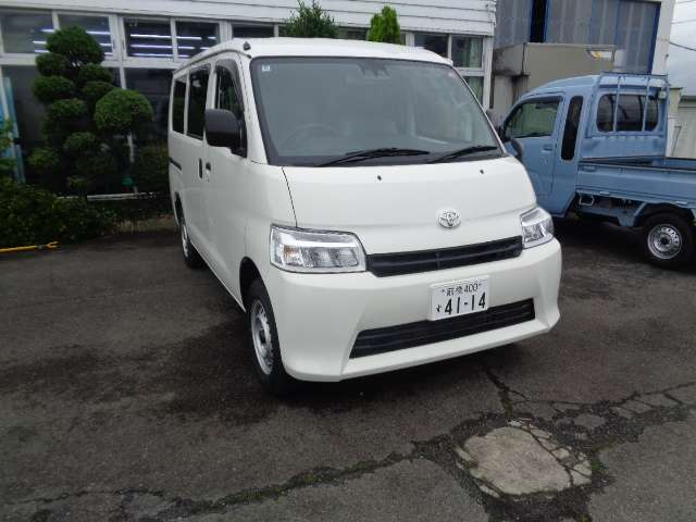 Toyota Town Ace Van 2