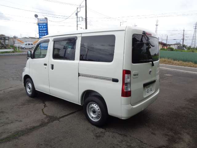 Toyota Town Ace Van 3