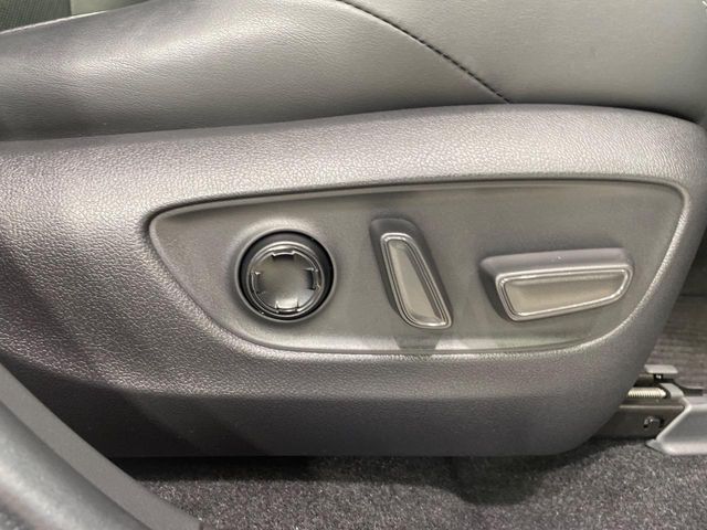Toyota Harrier 6