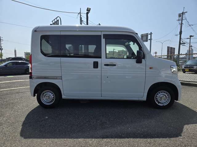 Honda N-VAN 10