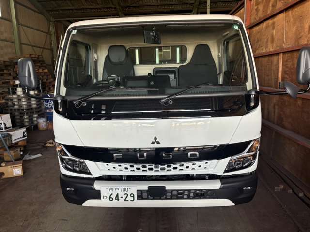 Mitsubishi Fuso Canter 2
