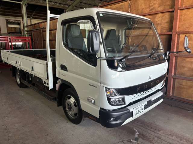 Mitsubishi Fuso Canter 4