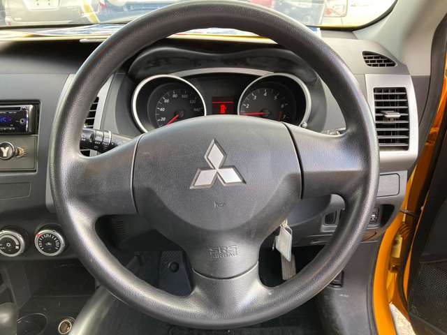 Mitsubishi Outlander 7