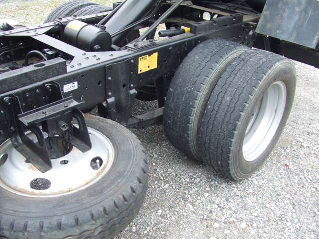Isuzu Elf 11