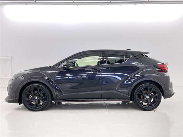 Toyota C-HR 5