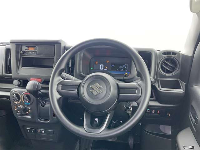 Suzuki Every 8