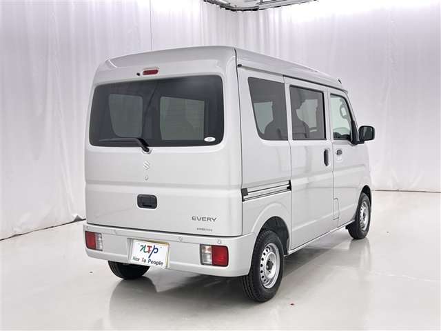 Suzuki Every 6