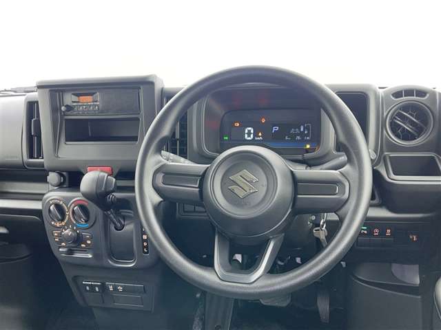 Suzuki Every 8