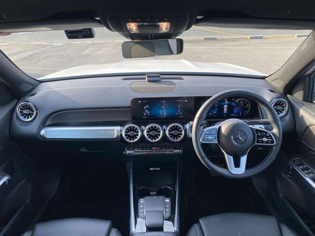 Mercedes-Benz GLB 4