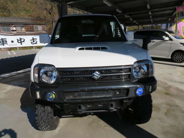 Suzuki Jimny 10