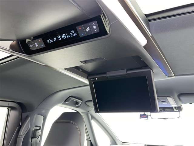 Toyota Alphard 10