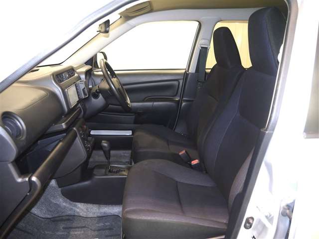 Toyota Probox Van 9